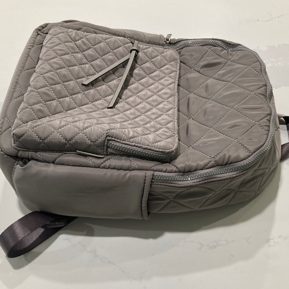 Gray Quilted Men's Backpack